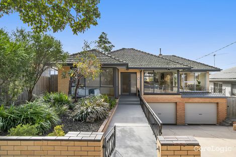 Property photo of 13 Edgecombe Street Hamlyn Heights VIC 3215