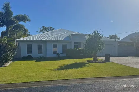 42 Spence St, Point Vernon, QLD 4655