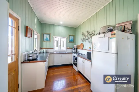 Property photo of 13 Wollemi Close Woodgate QLD 4660