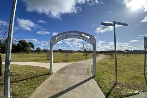 Property photo of 32 Lewis Crescent Finley NSW 2713