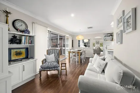 Property photo of 5 Jody Close Jewells NSW 2280