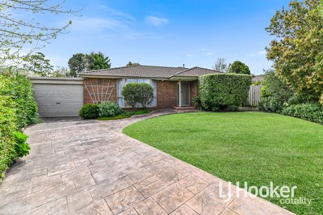 11 Lydia Mary Dr, Berwick, VIC 3806