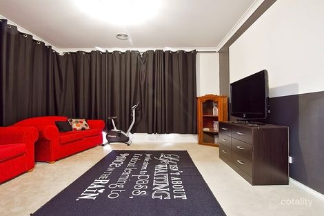 Property photo of 15 Mayfield Avenue Truganina VIC 3029
