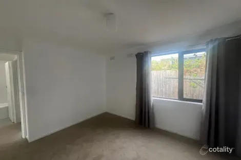 Property photo of 8/91 Pine Street Reservoir VIC 3073