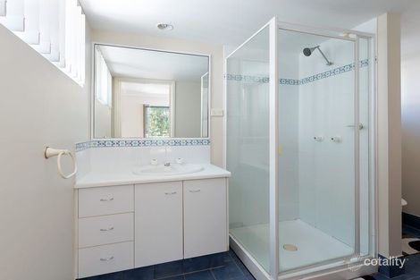 Property photo of 2/30 Edith Street Wynnum QLD 4178