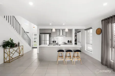 Property photo of 7A Marty Street Wynnum West QLD 4178