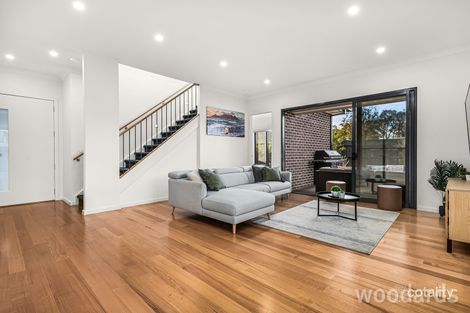 Property photo of 2/33 Hedge End Road Mitcham VIC 3132
