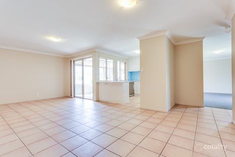 Property photo of 1 Sarabah Place Forest Lake QLD 4078