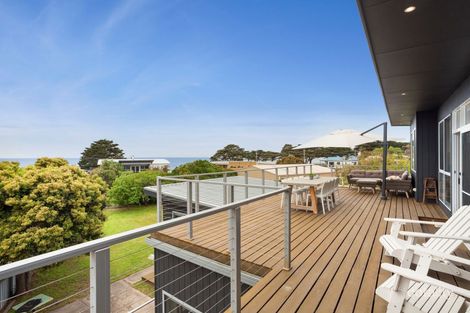 25 Manning St, St Leonards, VIC 3223