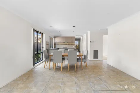 Property photo of 18 Tanner Mews Point Cook VIC 3030