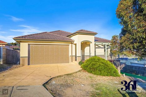 4 Windsor Rise, Sunbury, VIC 3429