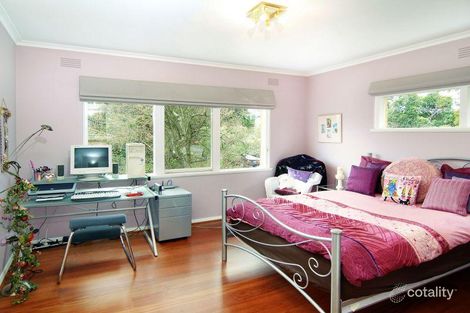 2/67 Wattle Valley Rd, Canterbury, VIC 3126