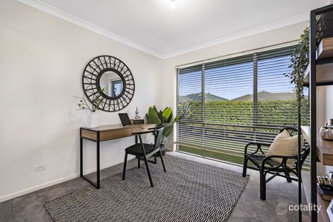 19 Centenary Ct, Warner, QLD 4500