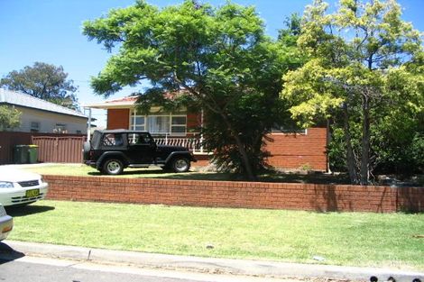 27 Karani Ave, Guildford West, NSW 2161