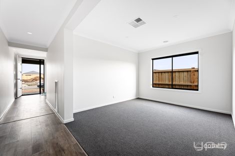 Property photo of 28 Mimosa Drive Beveridge VIC 3753