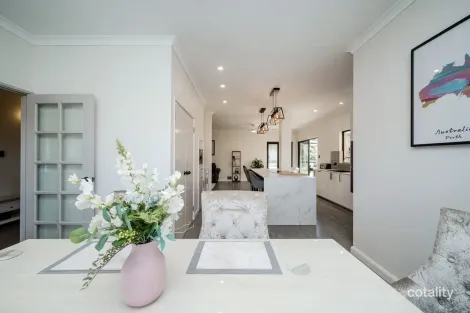 Property photo of 17 Merrang Circuit Carramar WA 6031