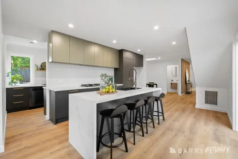 Property photo of 3 Russ Court Wantirna South VIC 3152