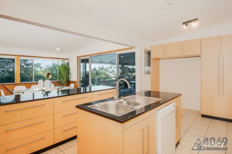 Property photo of 38 Cedarleigh Road Kenmore QLD 4069