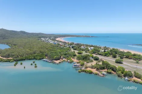 Property photo of 111 Zelma Street Grasstree Beach QLD 4740