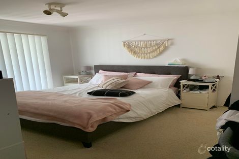 Property photo of 27 Scarlet Place Forest Lake QLD 4078