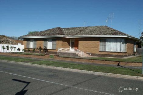 1049 Norman St, Wendouree, VIC 3355