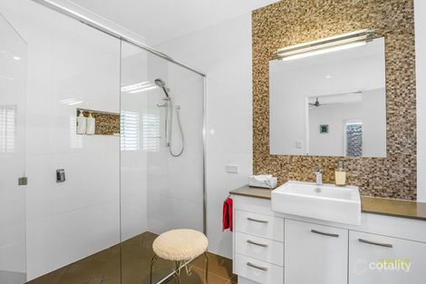 Property photo of 8 Fleming Place Wondunna QLD 4655
