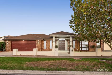42 Tasman Cres, Taylors Lakes, VIC 3038