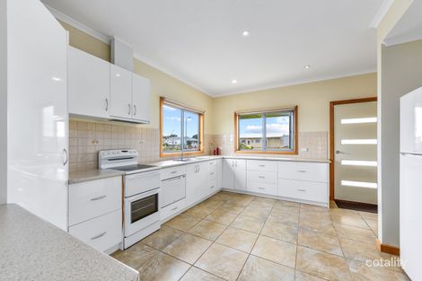 Property photo of 11 Linnell Drive Beachport SA 5280
