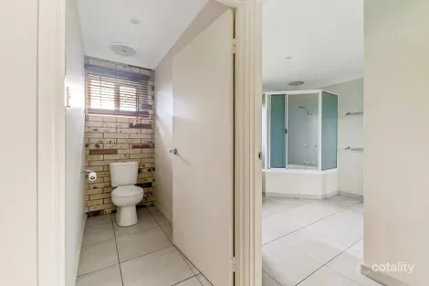 Property photo of 49 Bradman Drive Glenella QLD 4740