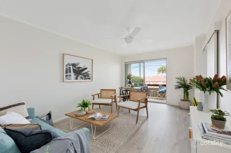 2/105 Queenscliff Rd, Queenscliff, NSW 2096