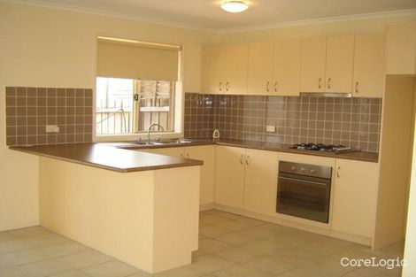 Property photo of 13 Orlit Close Cranbourne North VIC 3977