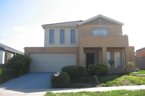 Property photo of 63 Bowral Loop Craigieburn VIC 3064