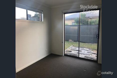 Property photo of 6 Nossal Drive Point Cook VIC 3030