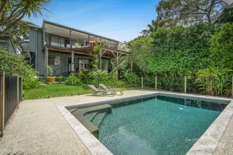 Property photo of 4 Peppertree Close Marcus Beach QLD 4573