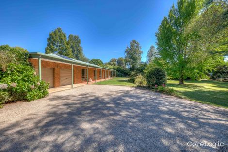 Property photo of 76-78 Station Street Porepunkah VIC 3740