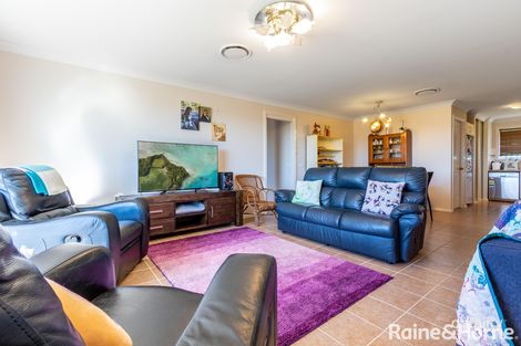 Property photo of 1 Barr Street Windradyne NSW 2795