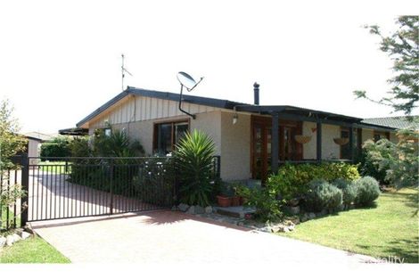 Property photo of 66 Maloneys Drive Maloneys Beach NSW 2536