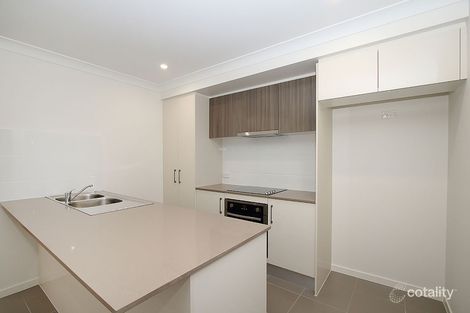Property photo of 40 Annabelle Way Gleneagle QLD 4285