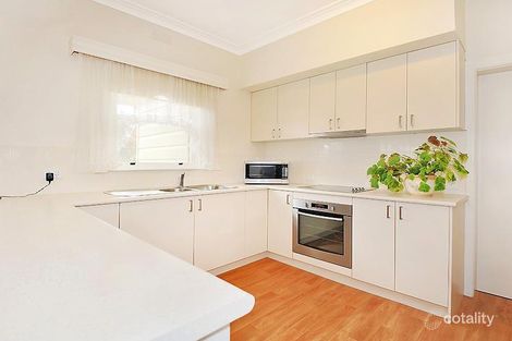 Property photo of 10 Shirley Street Wendouree VIC 3355