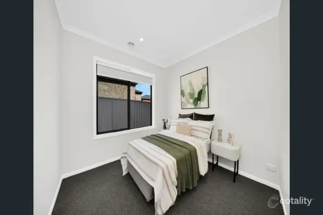 Property photo of 20 Eildon Avenue Clyde VIC 3978