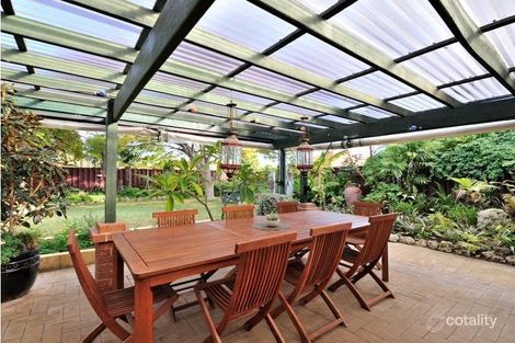 Property photo of 4 Latania Grove Warnbro WA 6169