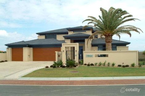 Property photo of 31 King Charles Drive Paradise Point QLD 4216