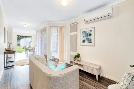 Property photo of 21 Cirai Crescent Cranbourne West VIC 3977