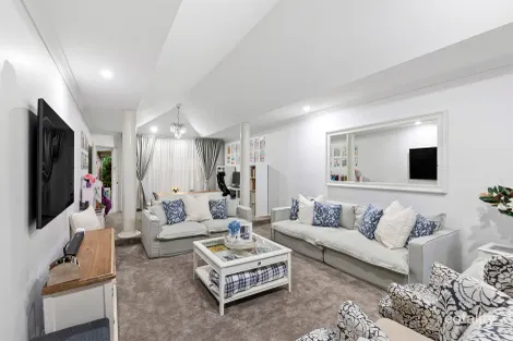 Property photo of 19 Gamma Place Bridgeman Downs QLD 4035