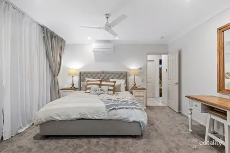 Property photo of 19 Gamma Place Bridgeman Downs QLD 4035