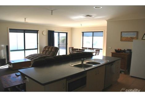 Property photo of 1 Katherine Court Barooga NSW 3644