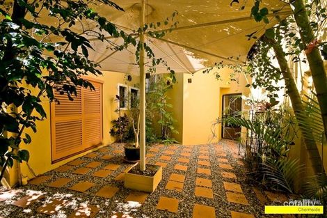 Property photo of 2/146 Windermere Road Hamilton QLD 4007