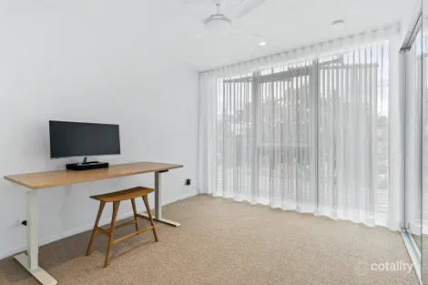 Property photo of 402/1 Surf Street Bilinga QLD 4225