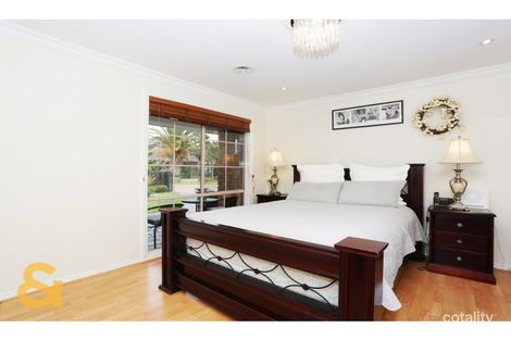 Property photo of 10 Reading Close Roxburgh Park VIC 3064