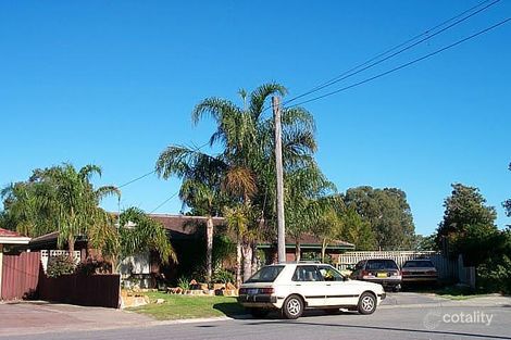 35 Currawong Way, Thornlie, WA 6108